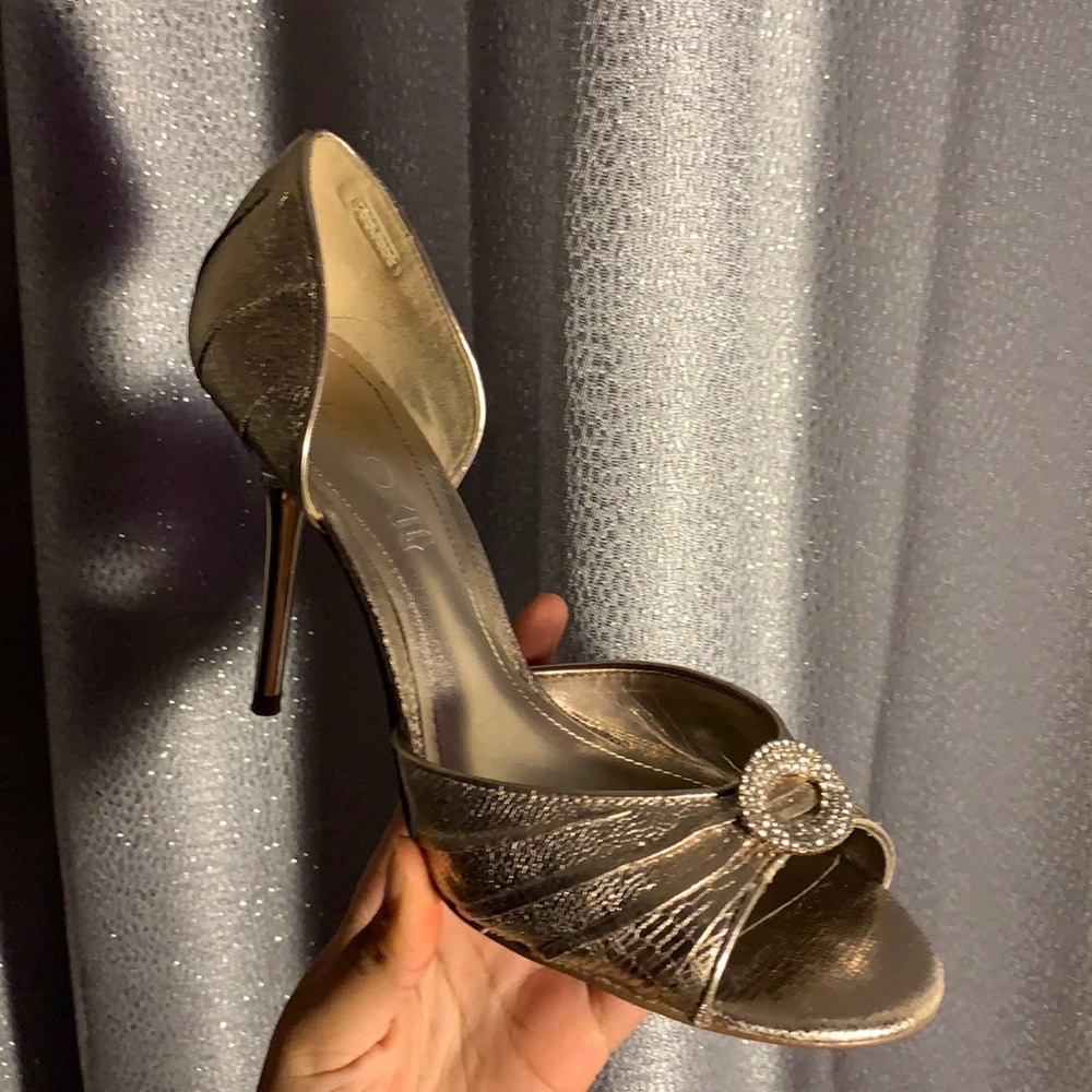 Aldo silver heels